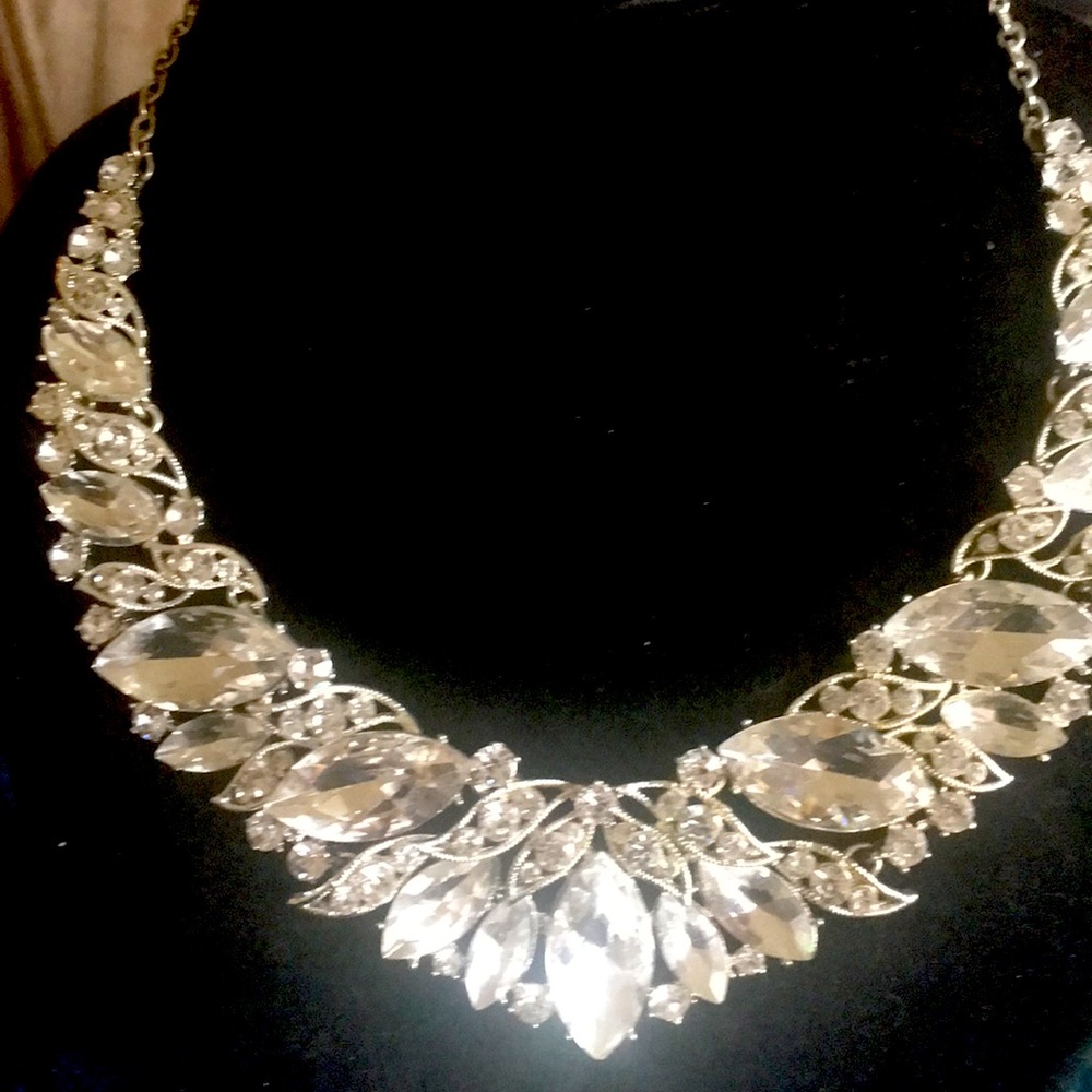 Stunning Silver Necklace